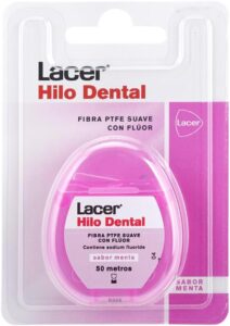 Lacer Hilo Dental Fluor Triclosan y Menta